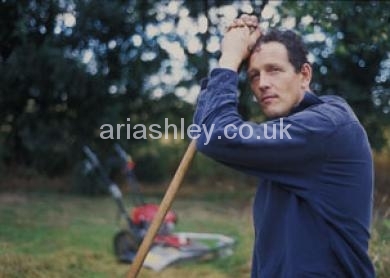 MONTY DON 11